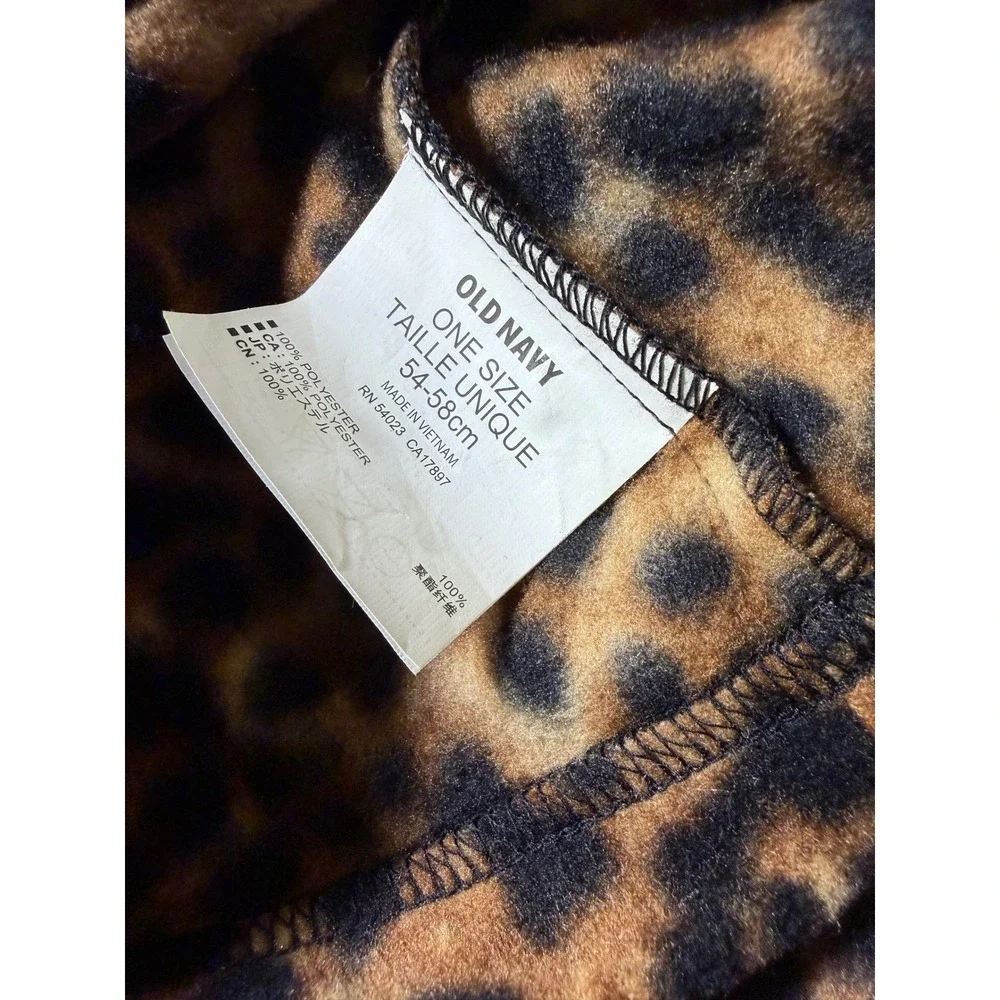 Old Navy Leopard Print Fleece Beanie and Scarf Set Brown Black Tan Animal Print